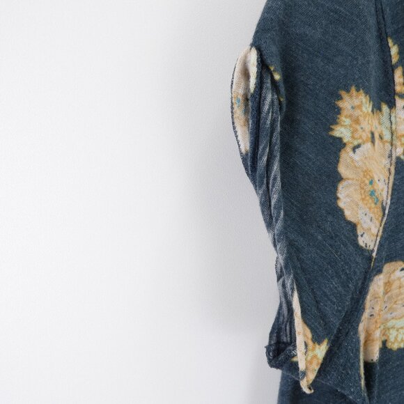 We The Free Shirt Womens Medium Short Sleeve Floral T-Shirt Flower Leaf Pattern - Picture 3 of 12